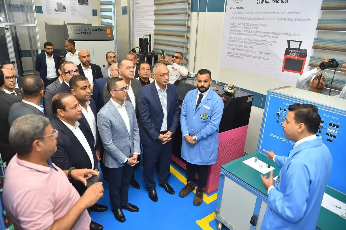 وزير الاستثمار والتجارة الخارجية يفتتح المرحلة الثانية من المعامل الصناعية المركزية بميناء العين السخنة